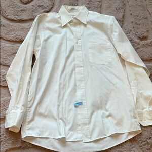 Van Heusen Classic White Dress Shirt